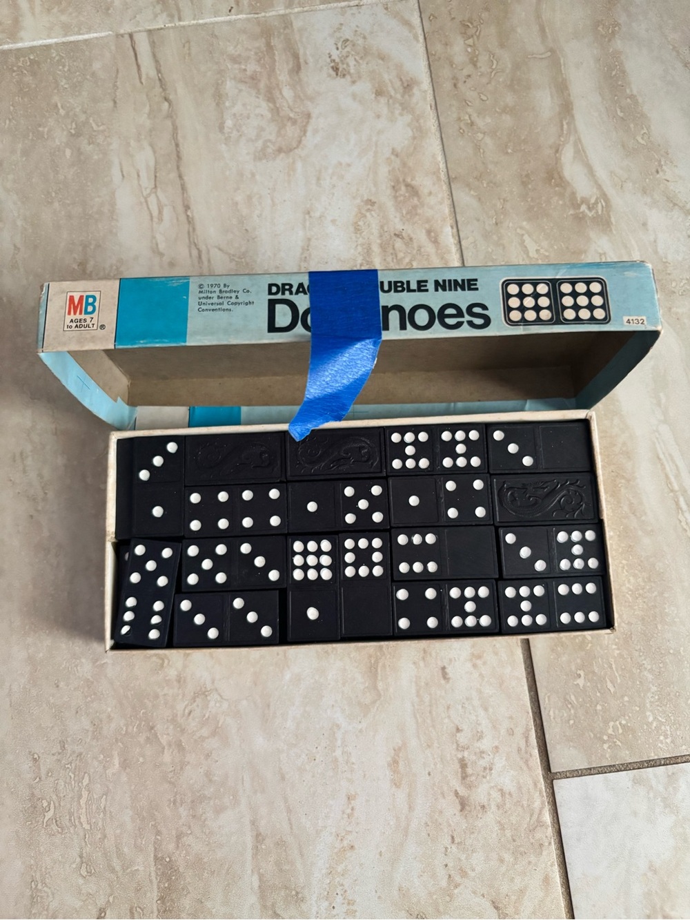 Double Nine Dominoes Set - Black Domino Tiles